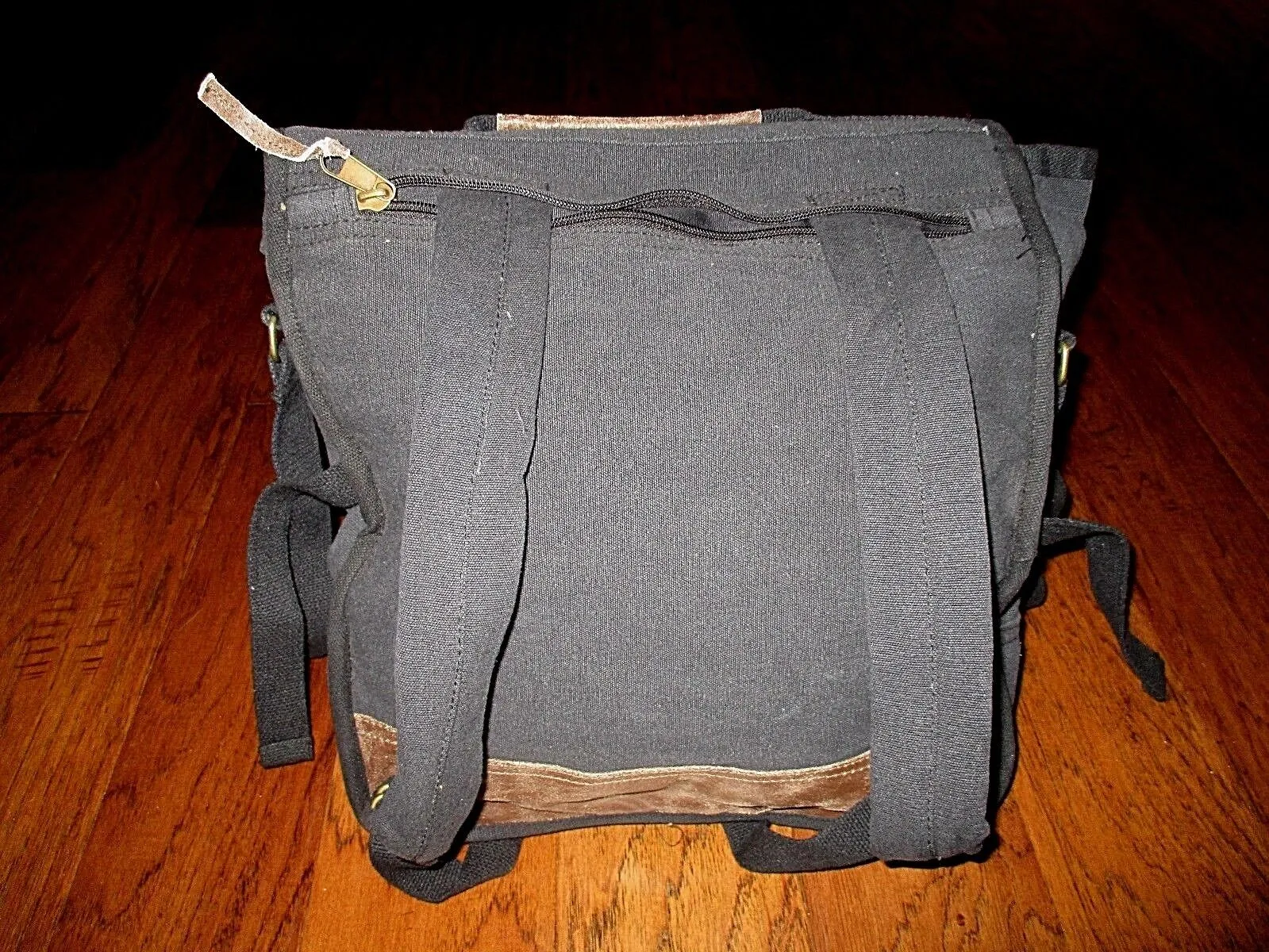 EURO STYLE MESSENGER BAG BLACK CANVAS WITH LEATHER TRIM