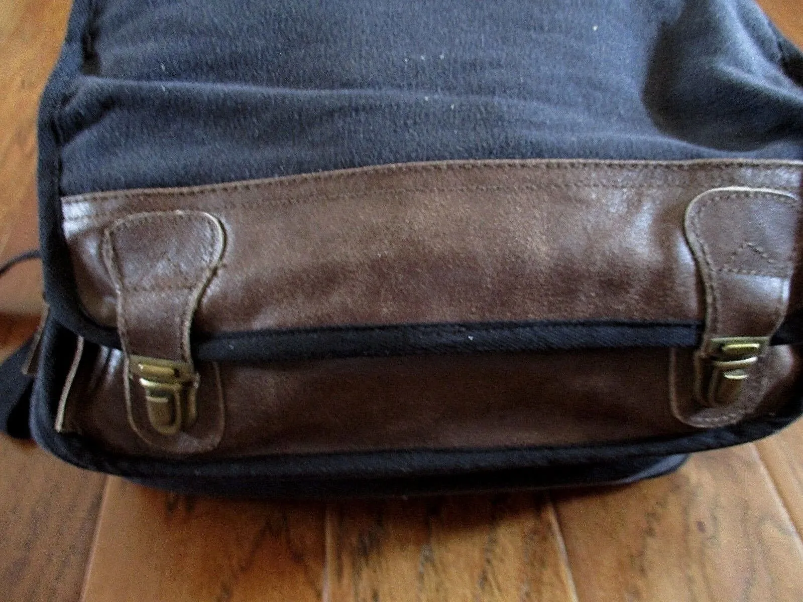 EURO STYLE MESSENGER BAG BLACK CANVAS WITH LEATHER TRIM
