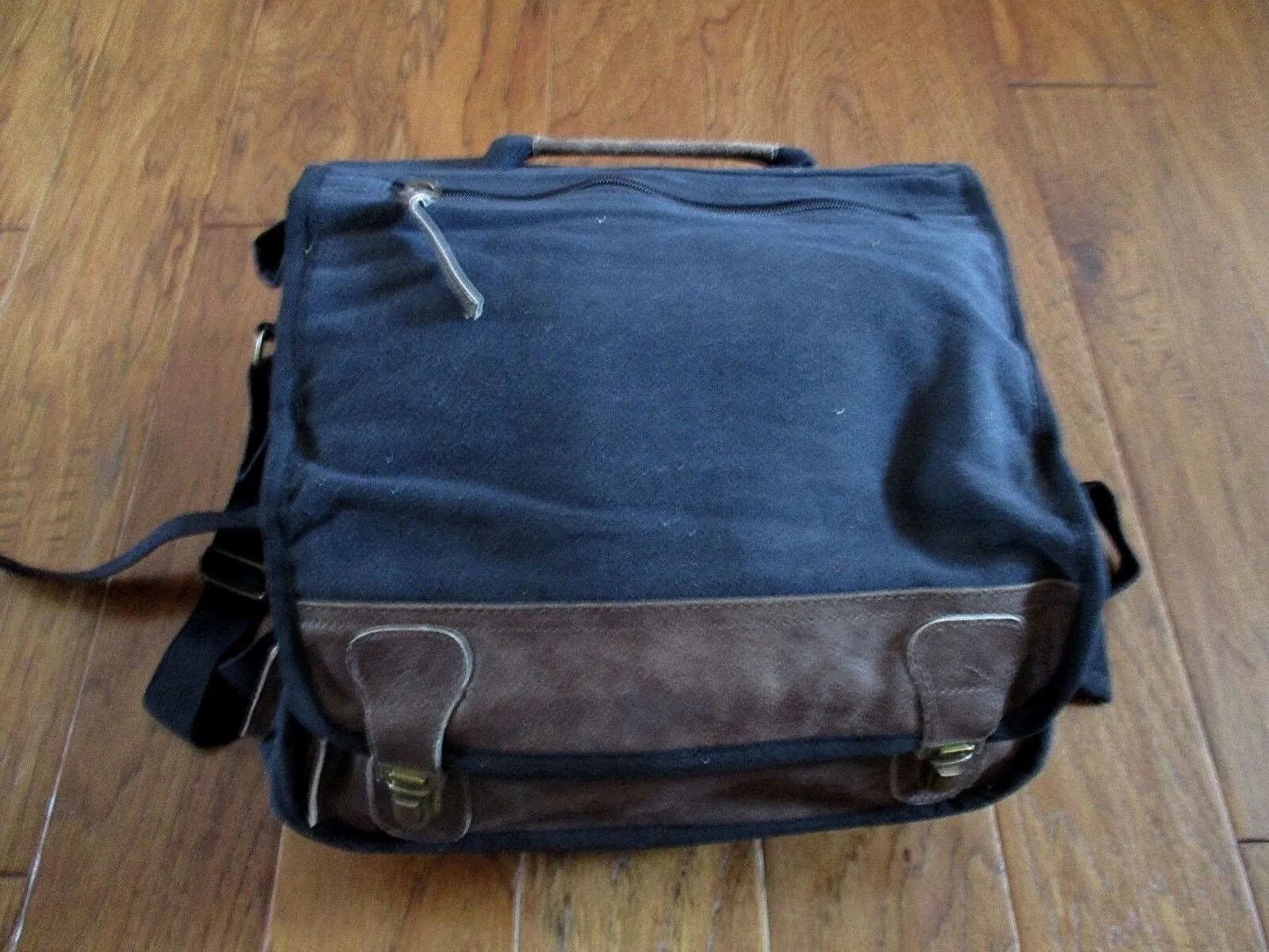 EURO STYLE MESSENGER BAG BLACK CANVAS WITH LEATHER TRIM
