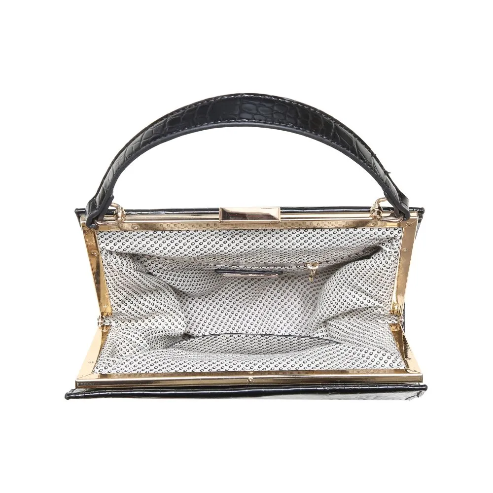 Greta Satchel