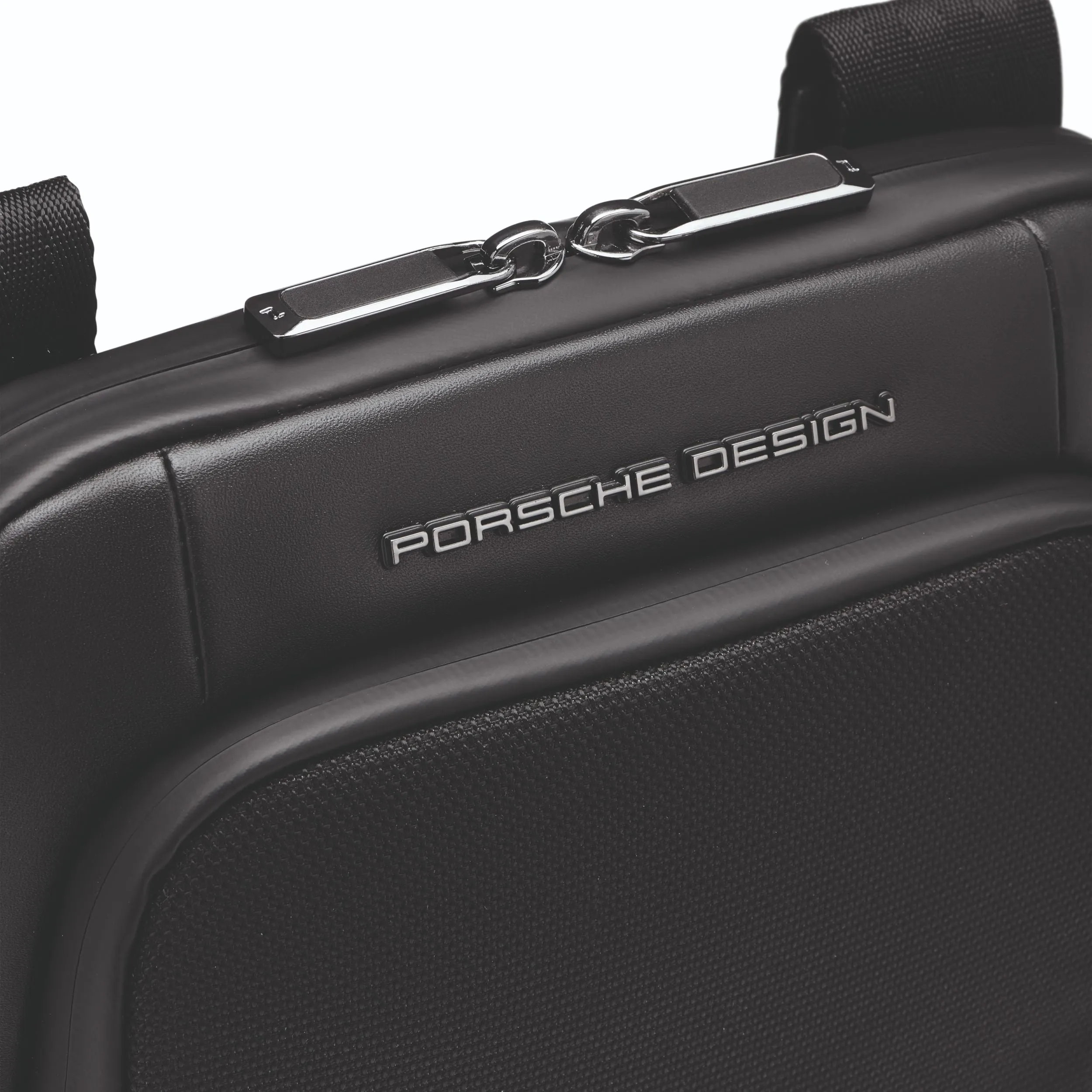 PD Roadster Nylon Shoulderbag by BRIC’S
