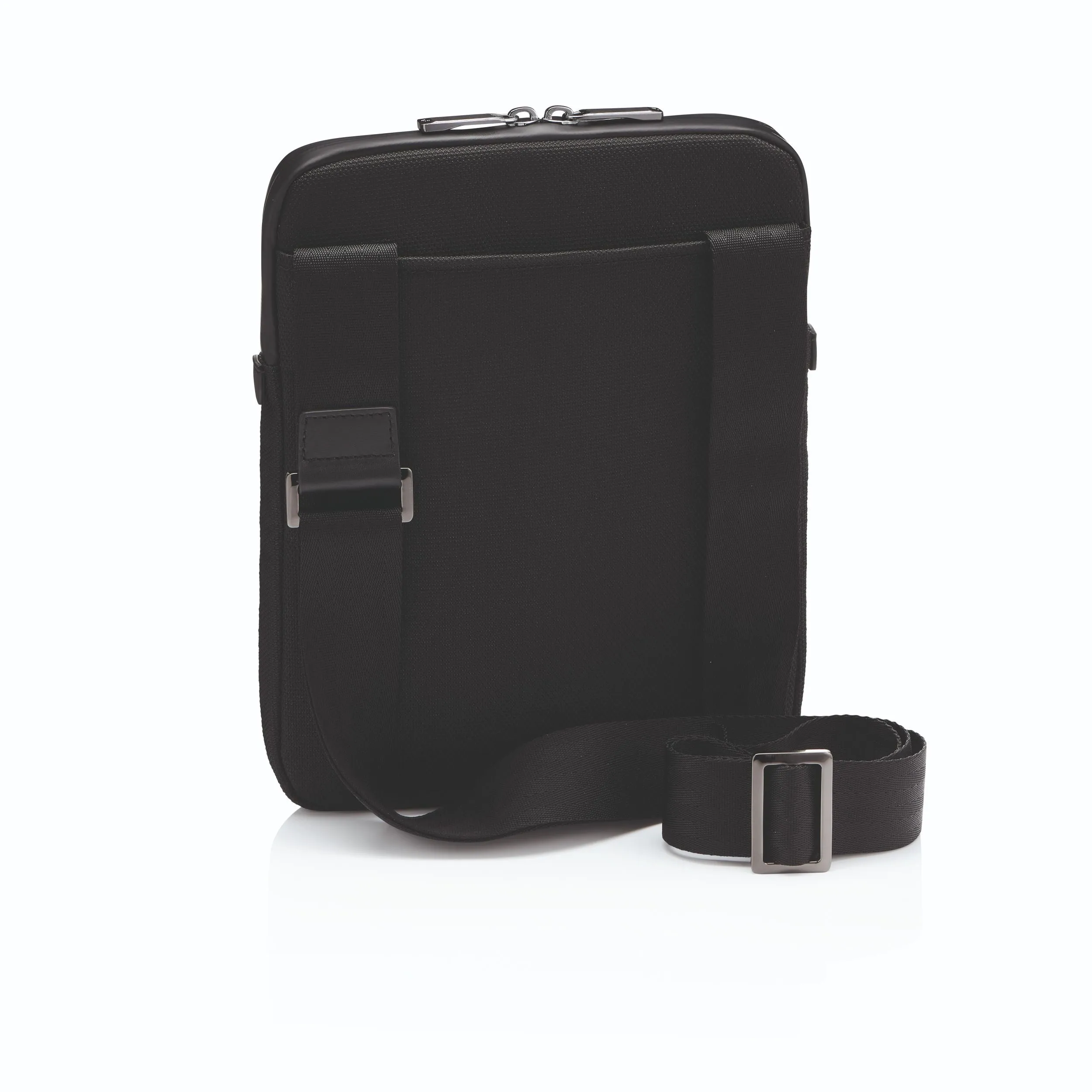 PD Roadster Nylon Shoulderbag by BRIC’S