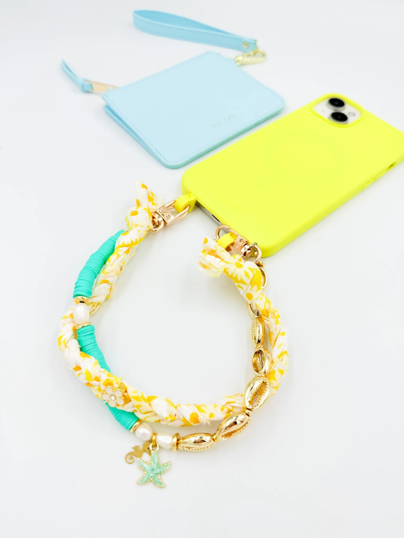 Roxy Phone Wristlet