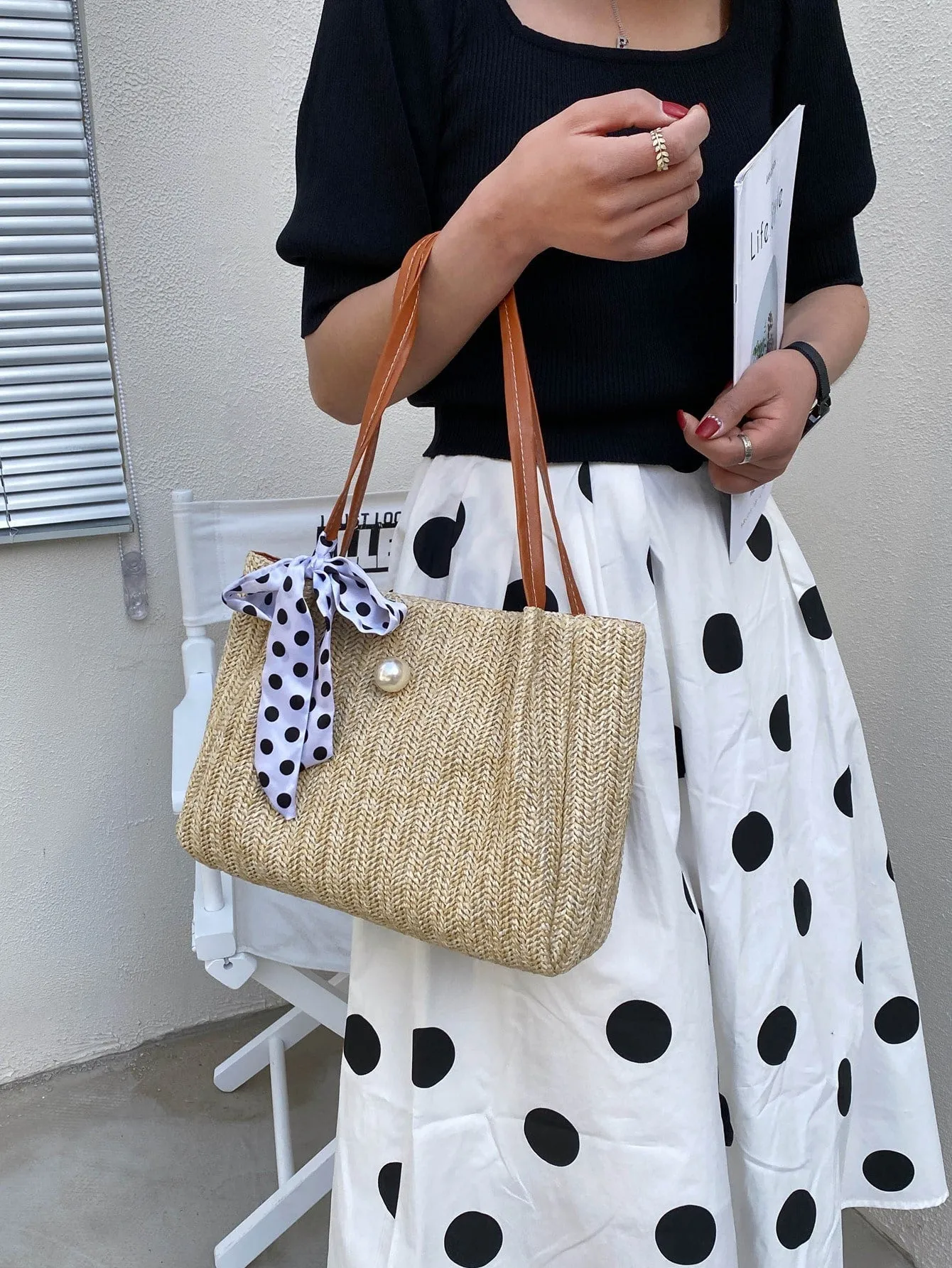 Twilly Scarf & Faux Pearl Decor Straw Bag